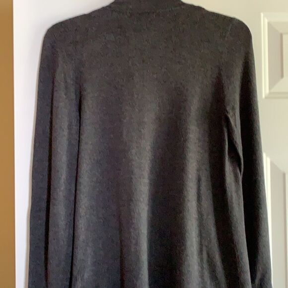 The Limited small open for a sweater - Picture 2 of 6